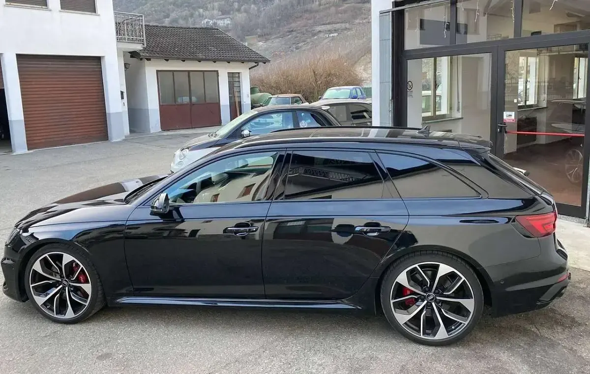 Usata Audi RS4 450 CV (330 kW) 2019 Nero Station wagon