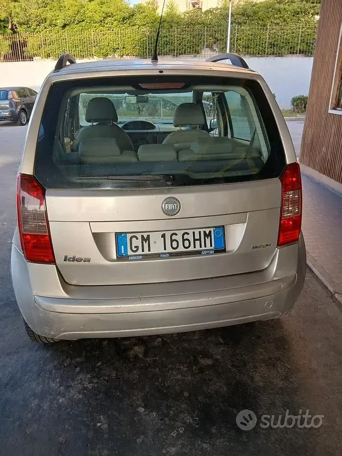 Usata Fiat Idea 69 CV (50 kW) 2005 Grigio Monovolume