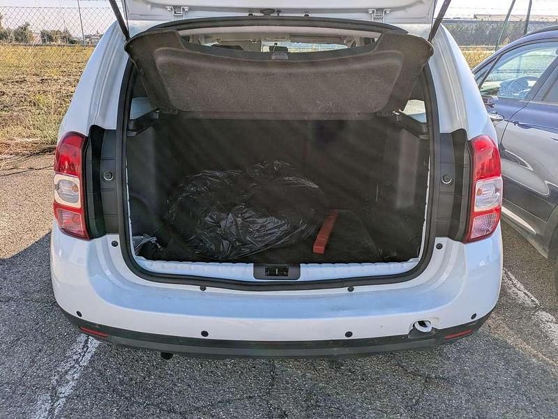 Usata Dacia Duster Lauréate 105 CV (77 kW) 2015 SUV