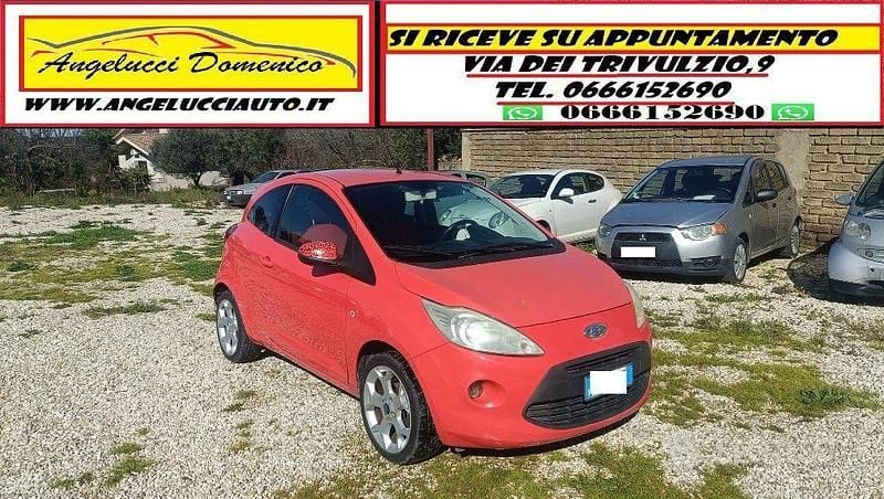 Usata Ford Ka Plus 69 CV (50 kW) 2009 Arancione Utilitaria