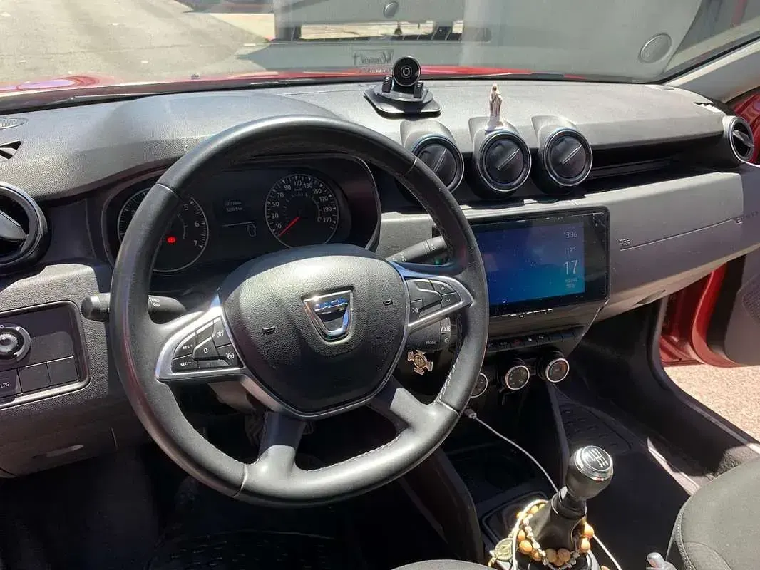 Usata Dacia Duster Comfort 101 CV (74 kW) 2022 Rosso SUV