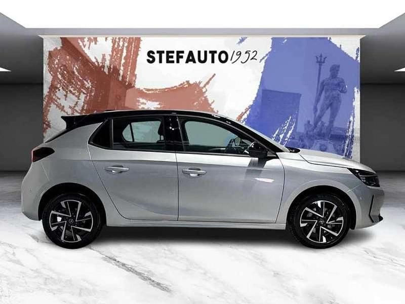 Nuova Opel Corsa 101 CV (74 kW) 2025 Kristall silver Berlina