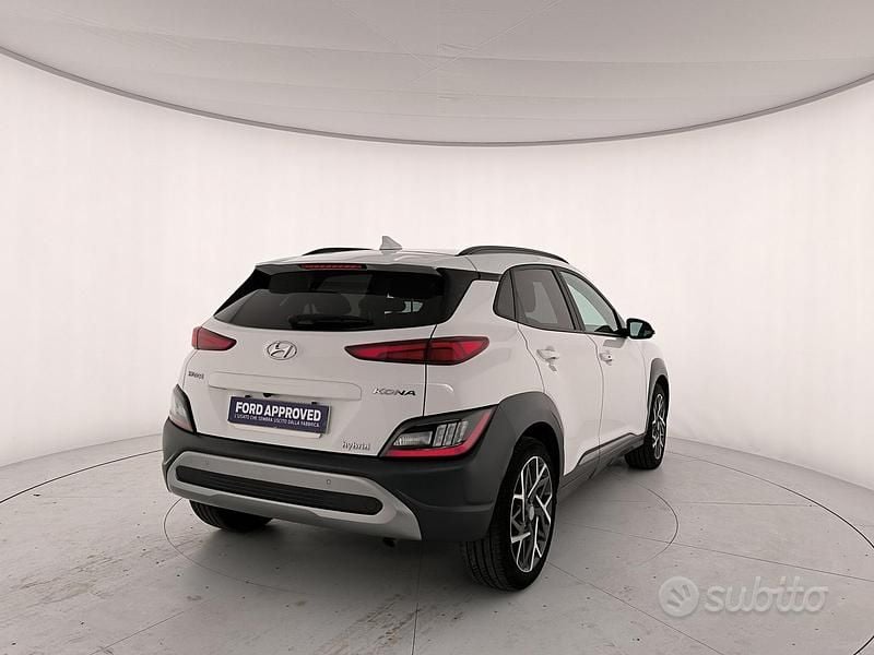 Usata Hyundai Kona 120 CV (88 kW) 2023 Bianco SUV