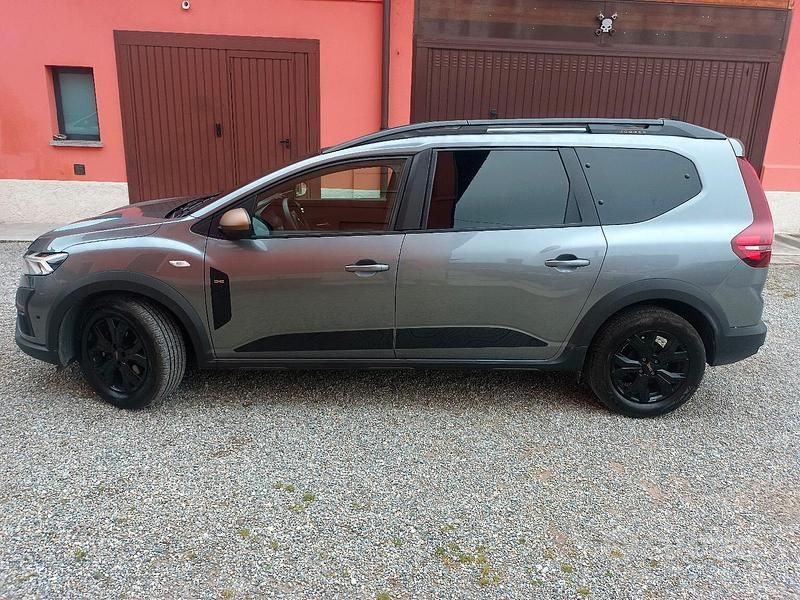Usata Dacia Jogger Extreme 101 CV (74 kW) 2024 Monovolume