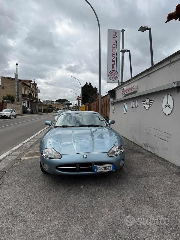 Usata Jaguar XK8 284 CV (208 kW) 2002 Coupé