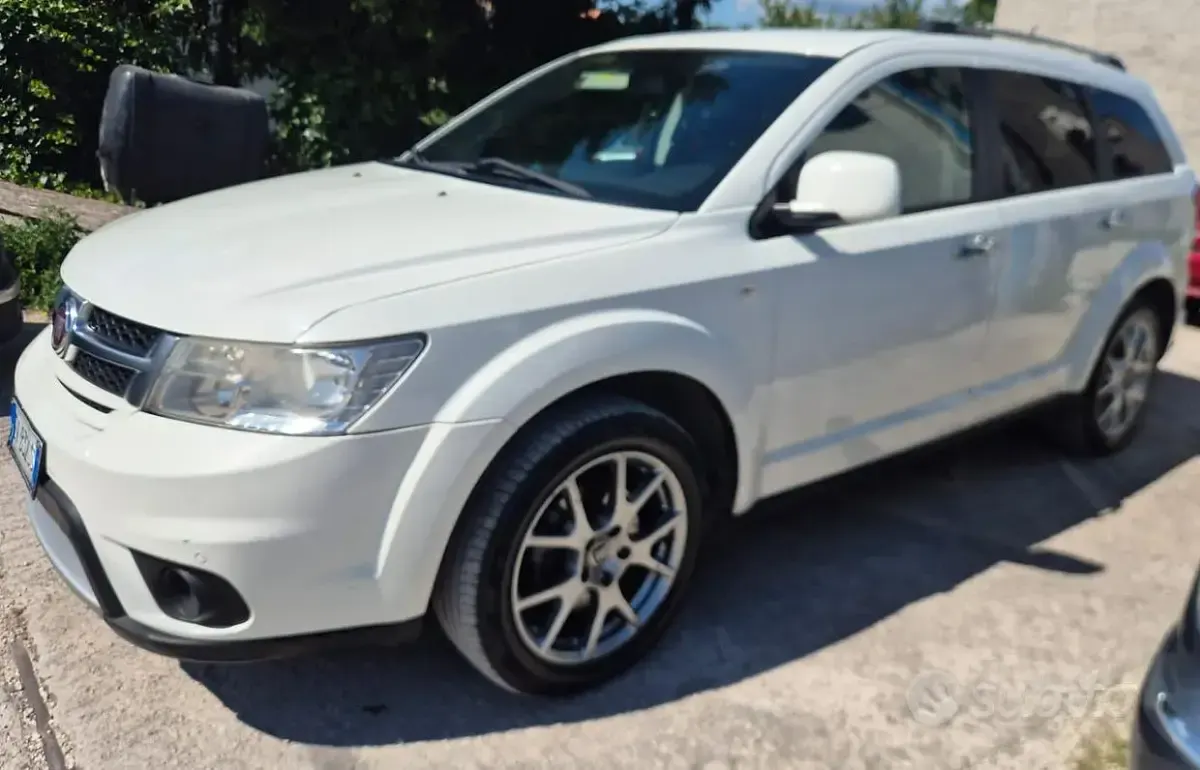 Usata Fiat Freemont 170 CV (125 kW) 2014 Bianco SUV