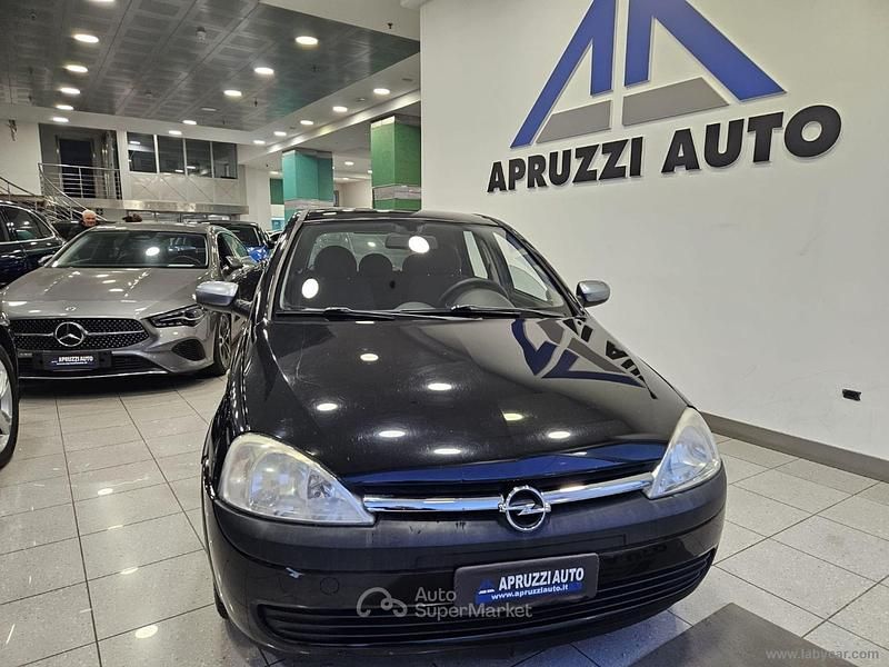 Usata Opel Corsa Enjoy 75 CV (55 kW) 2003 Berlina