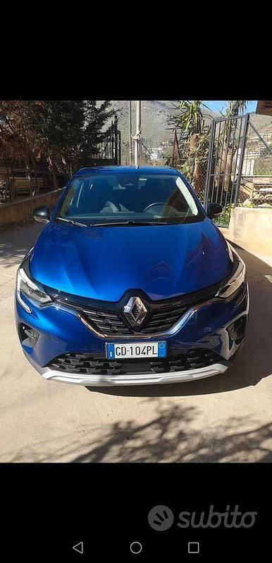 Blu Usata 2021 Renault Captur SUV | 17.000 € (Buon prezzo) - Immagine 1/4