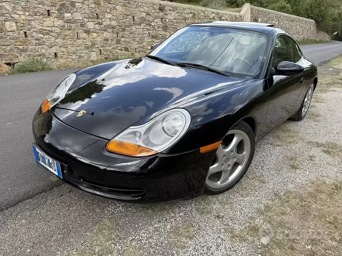 Usata Porsche 911 Carrera 300 CV (220 kW) 1998 Nero Coupé
