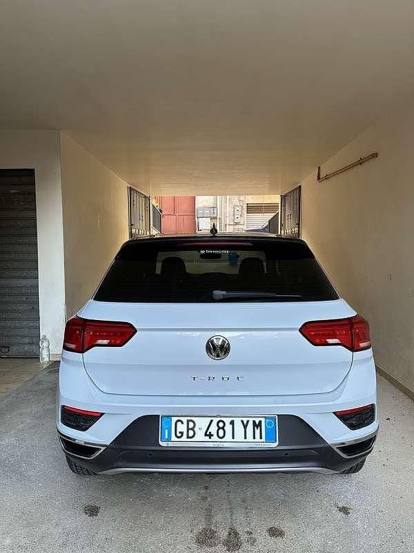 Usata VW T-Roc Business 116 CV (85 kW) 2020 SUV