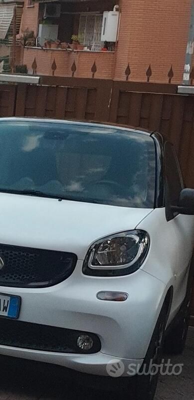 Usata 2016 Smart ForTwo Coupé Coupé | 13.850 € - Immagine 1/4