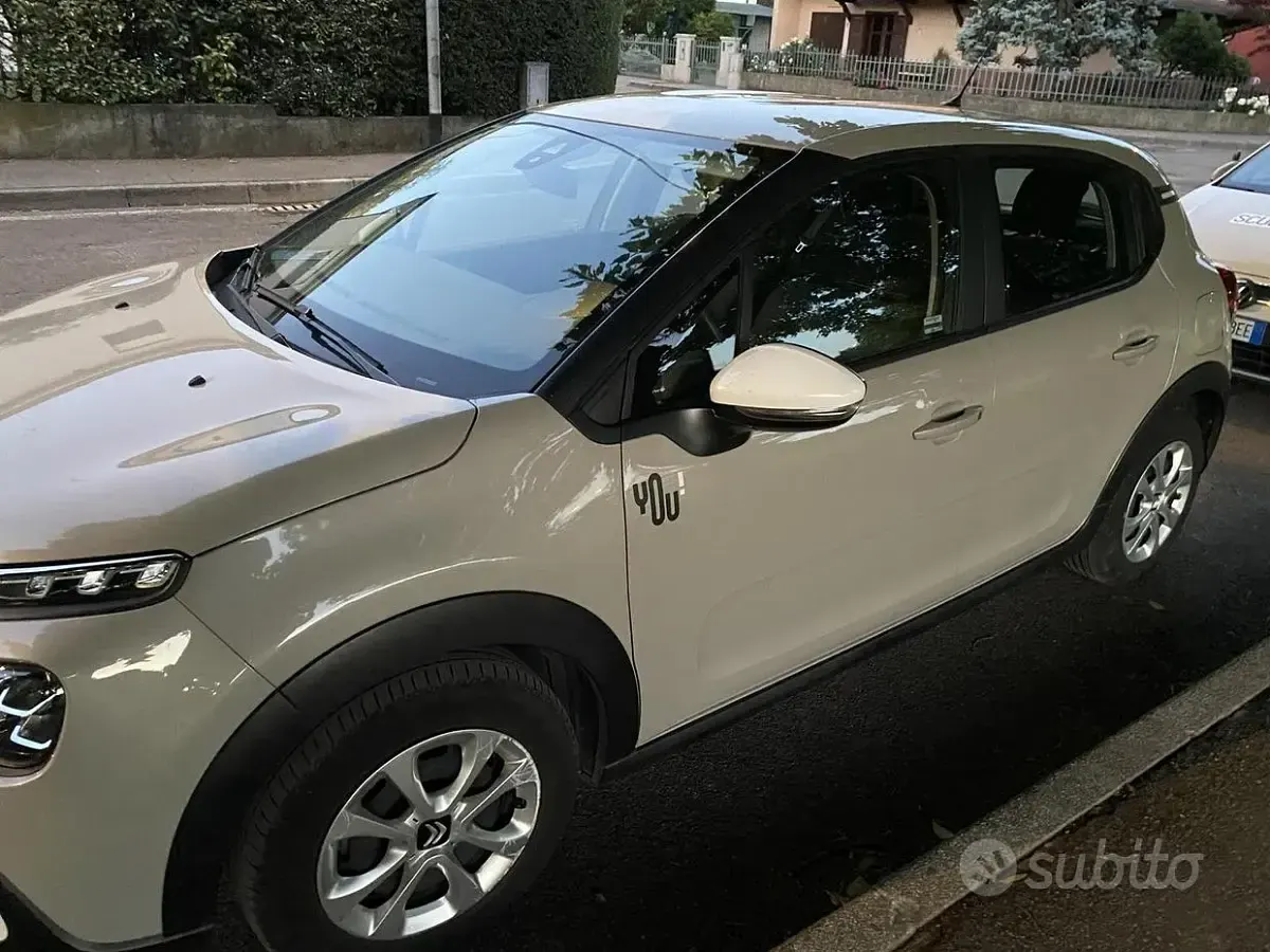 Usata Citroën C3 83 CV (61 kW) 2022 Grigio Utilitaria