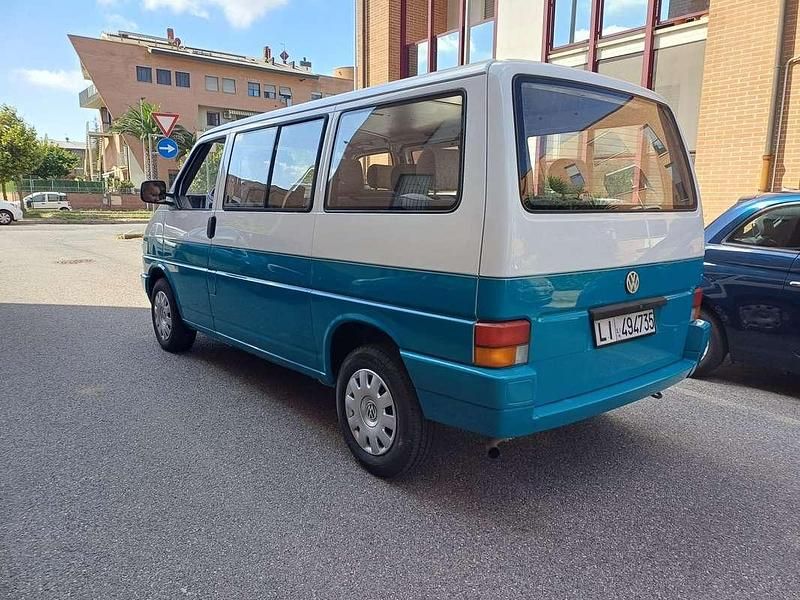 Usata VW Caravelle 61 CV (44 kW) 1992 Monovolume