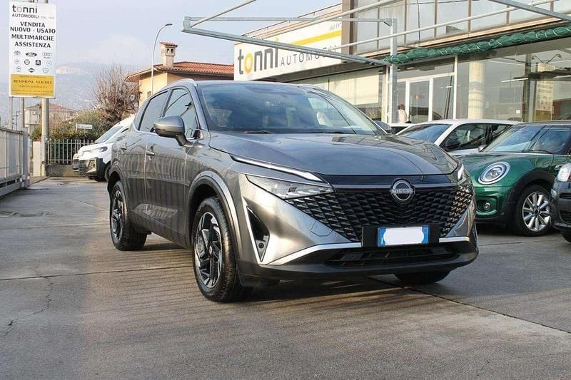 Usata Nissan Qashqai N-Connecta 140 CV (102 kW) 2025 Dark metal grey metallizzato SUV