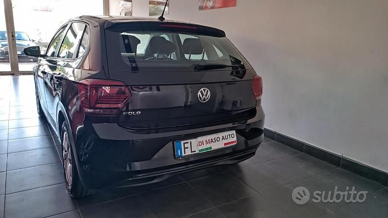 Usata VW Polo Trendline 65 CV (47 kW) 2018 Nero Utilitaria