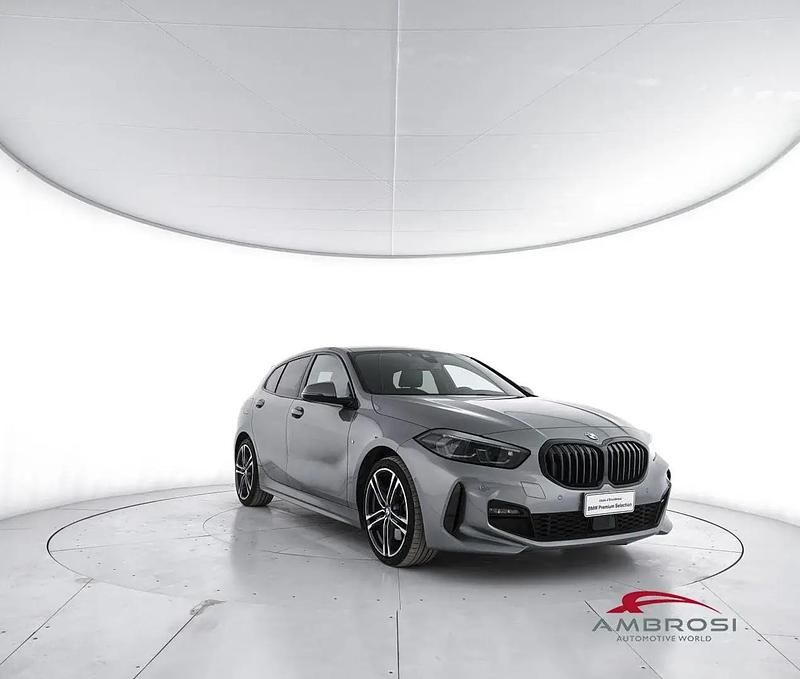 Usata BMW 120 M Sport 190 CV (139 kW) 2024 Grigio Utilitaria