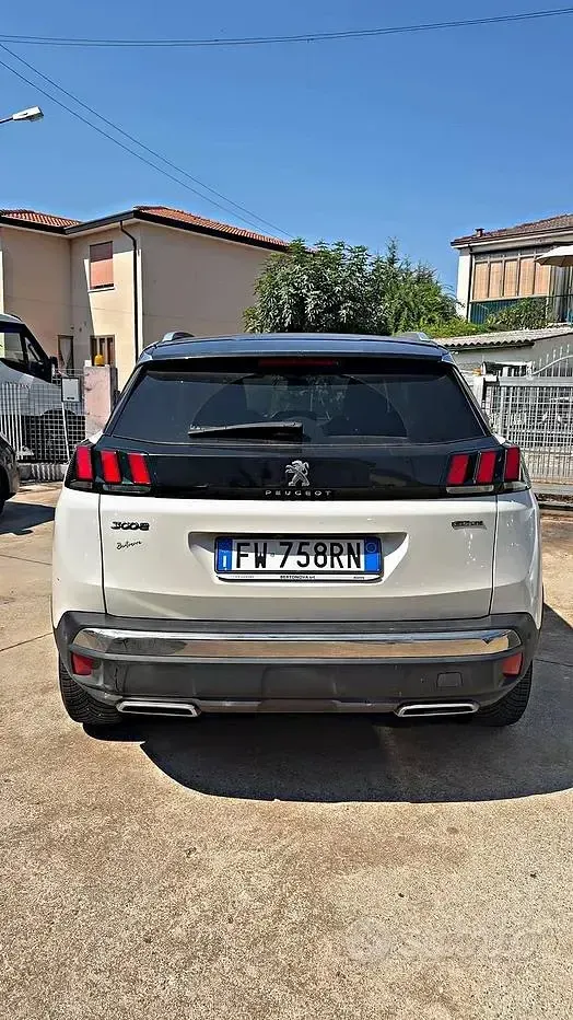 Usata Peugeot 3008 Allure 131 CV (96 kW) 2019 Bianco SUV