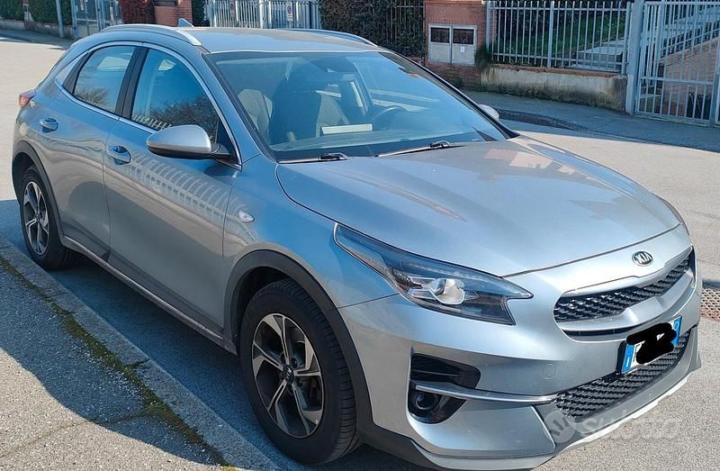 Usata Kia XCeed 120 CV (88 kW) 2019 Grigio SUV