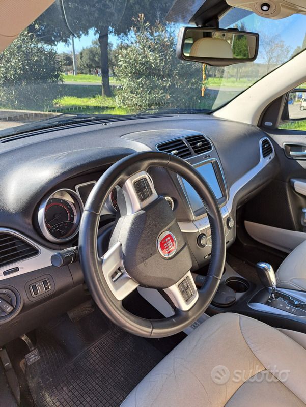 Usata Fiat Freemont 170 CV (125 kW) 2013 Nero SUV