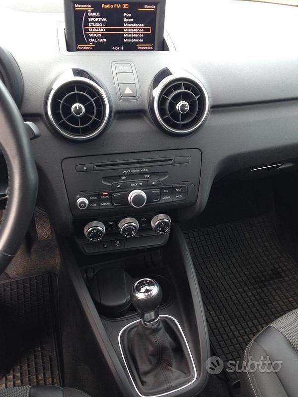 Usata Audi A1 Sportback 86 CV (63 kW) 2012 Bianco Utilitaria