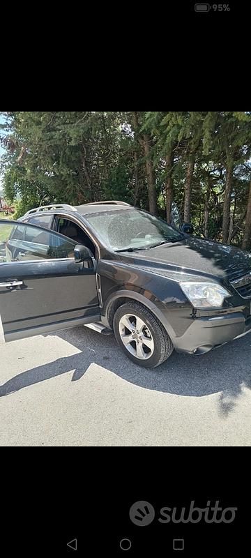 Usata Opel Antara 150 CV (110 kW) 2012 Nero SUV