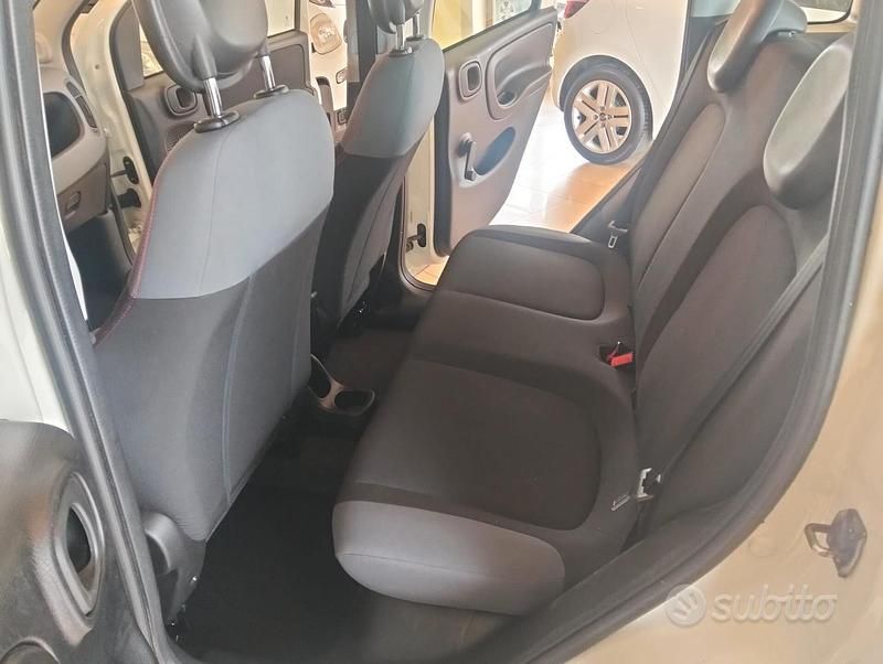 Usata Fiat Panda 4x4 S 95 CV (69 kW) 2017 Bianco Utilitaria