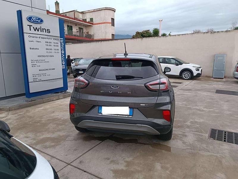 Usata Ford Puma Titanium 125 CV (91 kW) 2022 Magnetic grey SUV