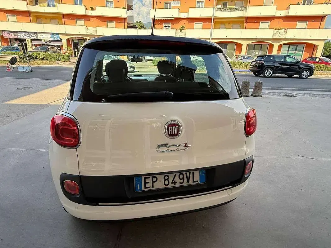 Usata Fiat 500L Lounge 84 CV (61 kW) 2013 Bianco Monovolume