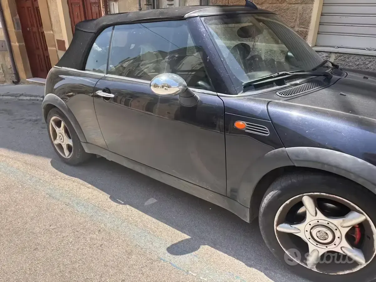 Usata Mini One Cabriolet 90 CV (66 kW) 2005 Cabrio