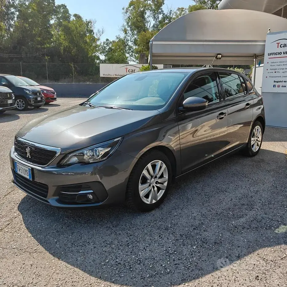 Usata Peugeot 308 Active 131 CV (96 kW) 2019 Grigio Berlina