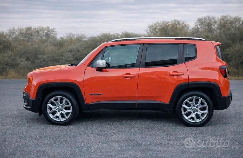 Usata Jeep Renegade Limited 120 CV (88 kW) 2016 SUV