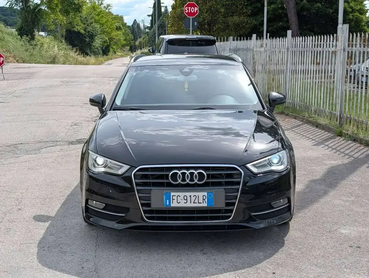 Usata Audi A3 Ambition 150 CV (110 kW) 2014 Nero Berlina
