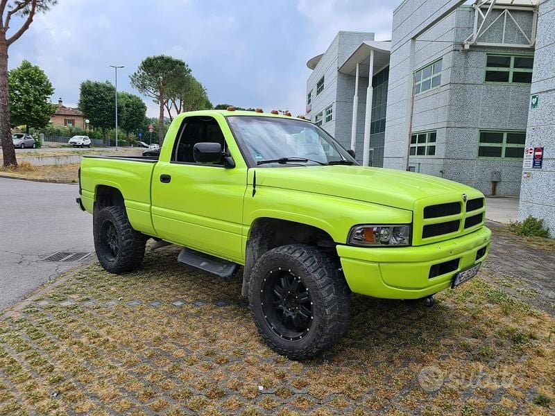 Usata Dodge Ram 231 CV (169 kW) 1994 Verde Pick-up