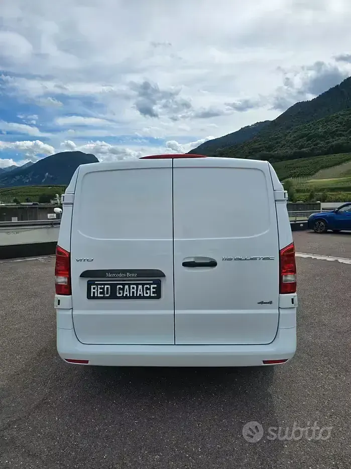 Usata Mercedes Vito 190 CV (139 kW) 2016 Bianco Furgone
