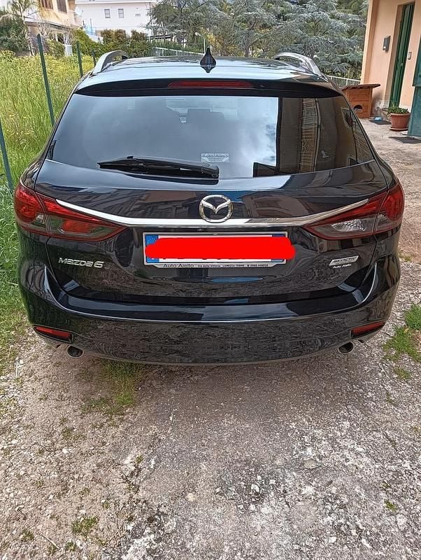 Usata Mazda 6 Exceed 175 CV (128 kW) 2016 Nero Station wagon