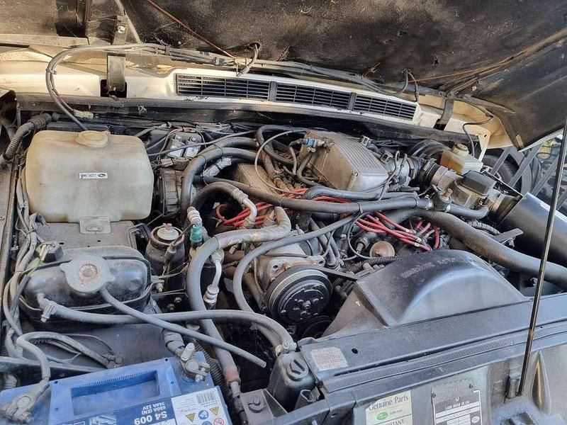 Bianco Usata 1988 Land Rover Range Rover SE SUV | 20.000 € - Immagine 1/4