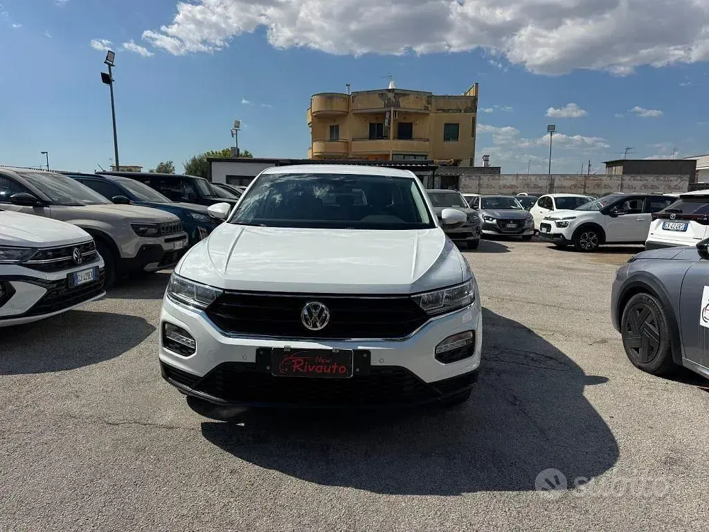 Usata VW T-Roc Style 116 CV (85 kW) 2019 Bianco SUV