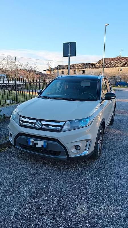 Usata Suzuki Vitara 120 CV (88 kW) 2017 SUV