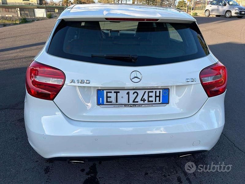Usata Mercedes A180 109 CV (80 kW) 2013 Bianco Berlina