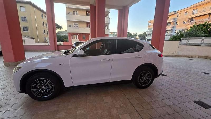 Usata Alfa Romeo Stelvio Executive 209 CV (153 kW) 2018 SUV