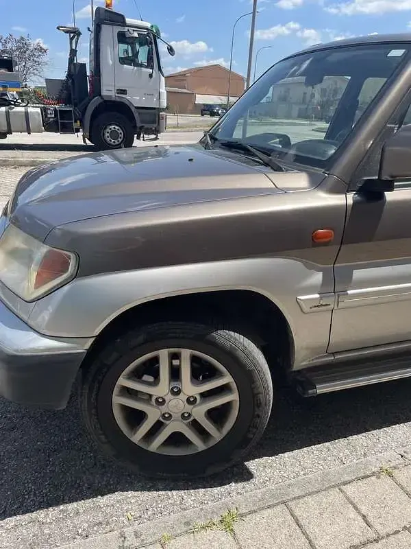 Usata Mitsubishi Pajero 129 CV (94 kW) 2002 SUV