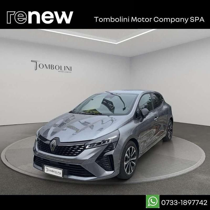 Usata Renault Clio V Techno 91 CV (66 kW) 2025 Grigio scuro Berlina