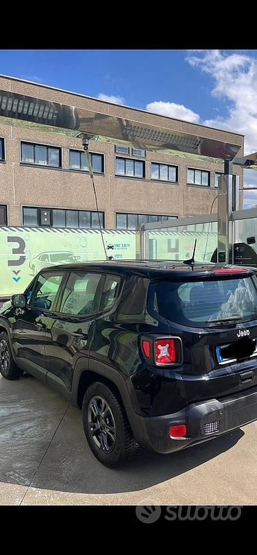 Usata Jeep Renegade Longitude 131 CV (96 kW) 2021 Nero SUV