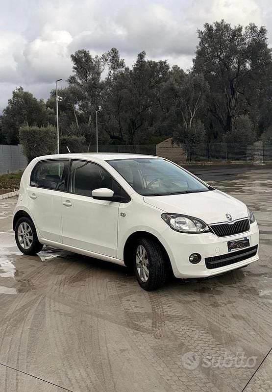 Usata Skoda Citigo 60 CV (44 kW) 2015 Bianco Utilitaria