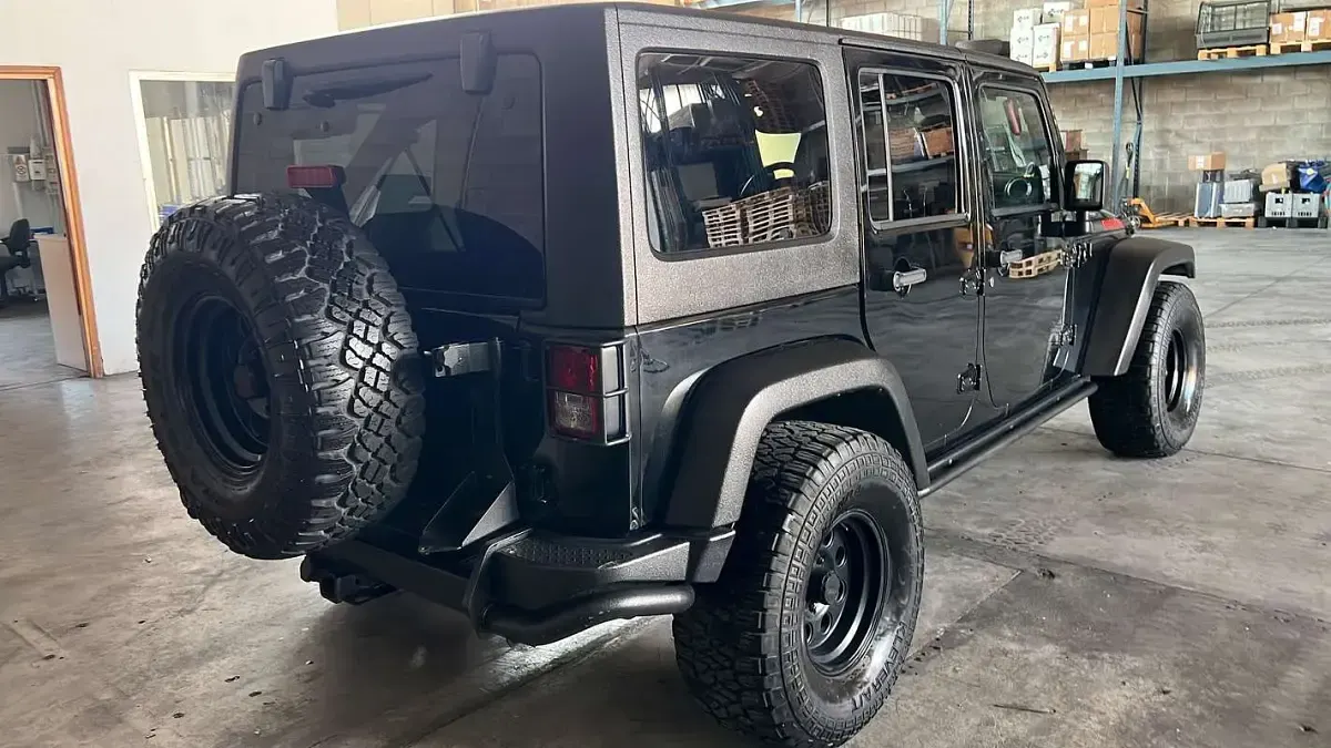 Usata Jeep Wrangler Unlimited Rubicon 284 CV (208 kW) 2012 Nero SUV