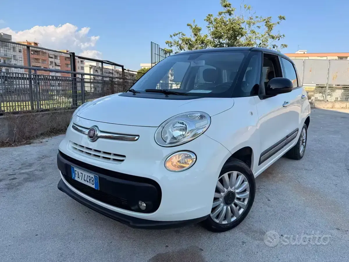 Usata Fiat 500L Lounge 80 CV (58 kW) 2016 Bianco Monovolume