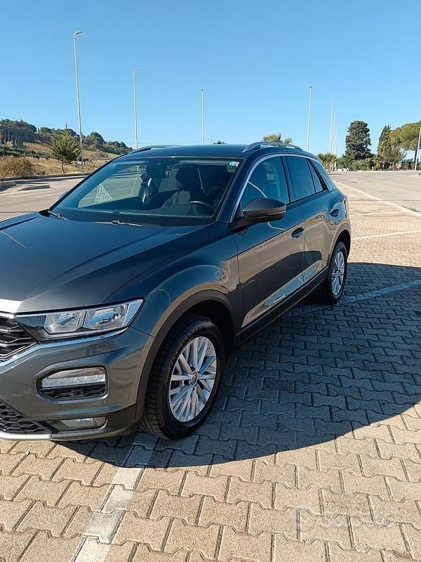 Usata VW T-Roc Style 150 CV (110 kW) 2020 Grigio SUV
