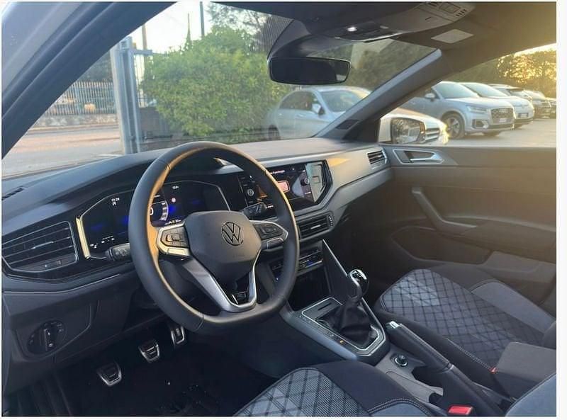 Nuova VW Polo R-line 95 CV (69 kW) 2025 Utilitaria