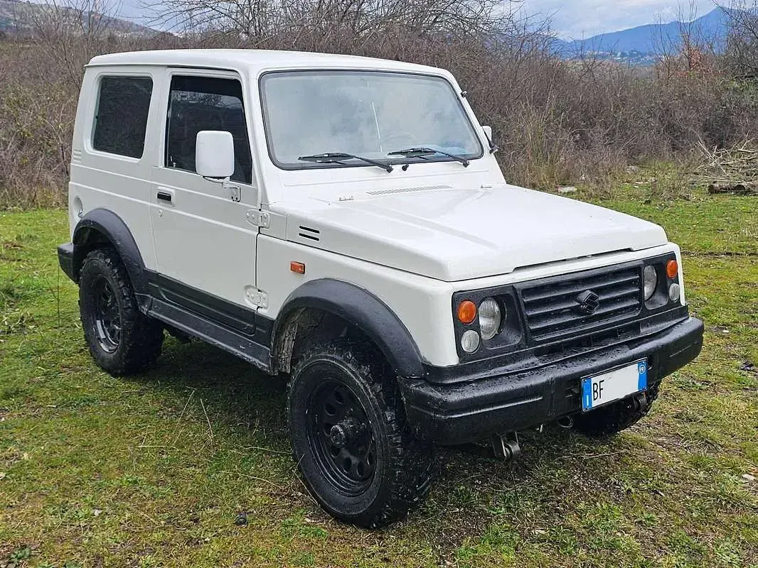 Usata Suzuki Samurai 63 CV (46 kW) 1999 Bianco SUV
