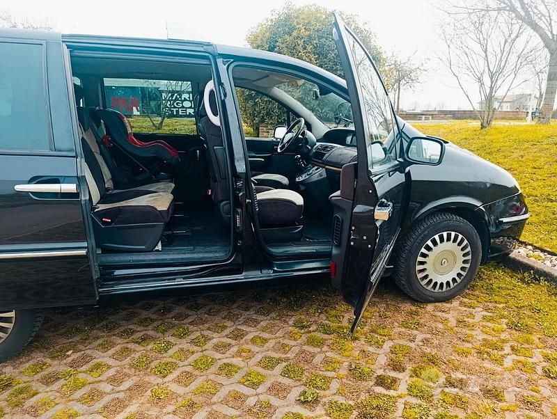 Usata Lancia Phedra 130 CV (95 kW) 2007 Nero Monovolume